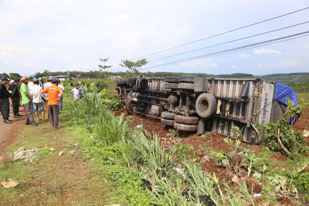 Khởi tố vụ xe tải lao vào chợ khiến 5 người chết ảnh 2