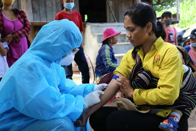 Lo lắng trước 8 ổ dịch bạch hầu, Đắk Nông đề xuất Bộ Y tế cấp vaccine phòng bệnh ảnh 2