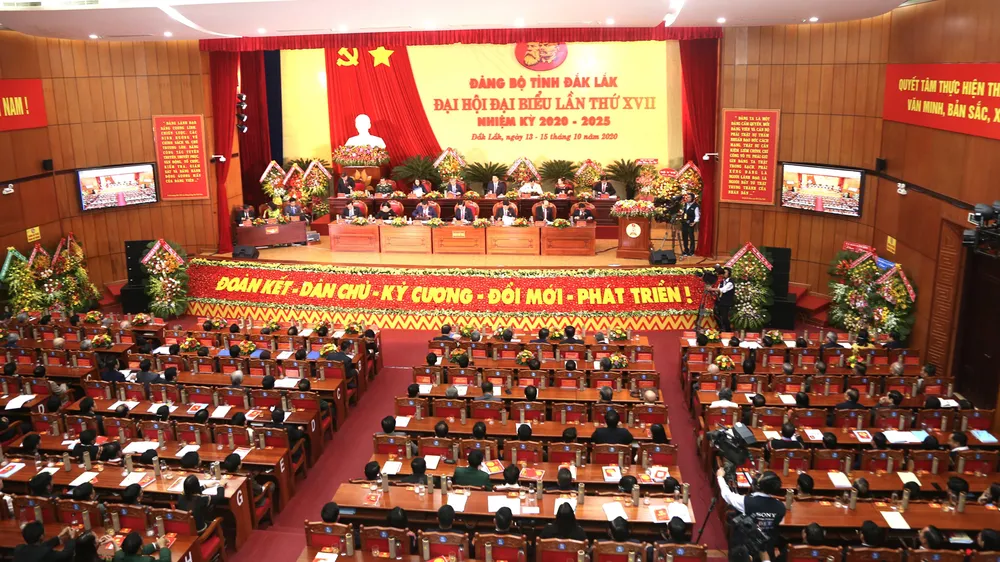 Quang cảnh đại hội