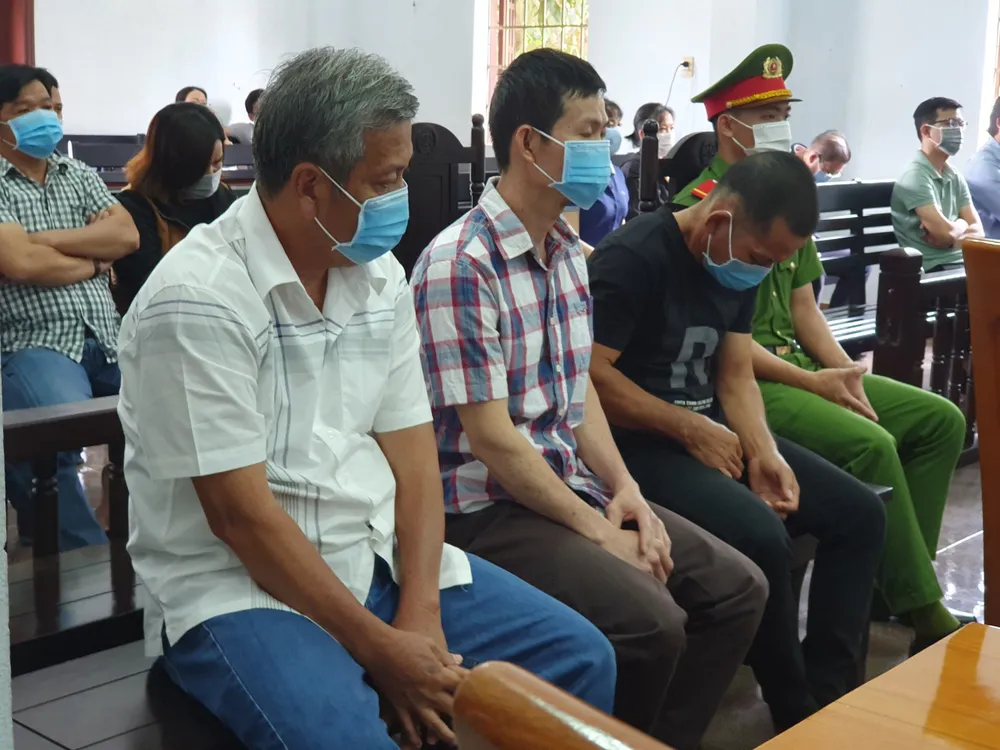 “Ông trùm” xăng giả Trịnh Sướng khai gì tại tòa? ảnh 2