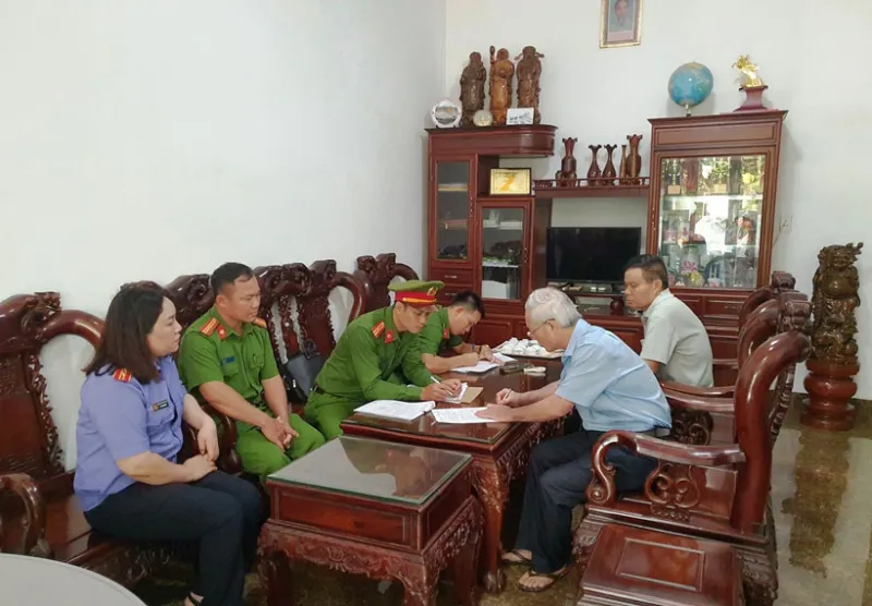 Khởi tố nguyên Hiệu trưởng và Kế toán Trường Cao đẳng Sư phạm Đắk Lắk ảnh 2