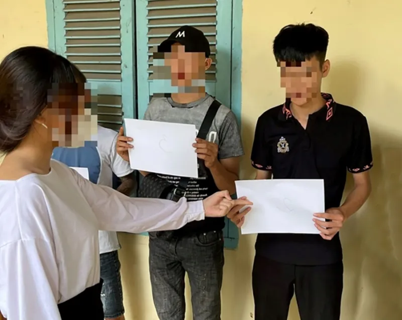 Truy tố 4 đối tượng trong đường dây mua bán người 