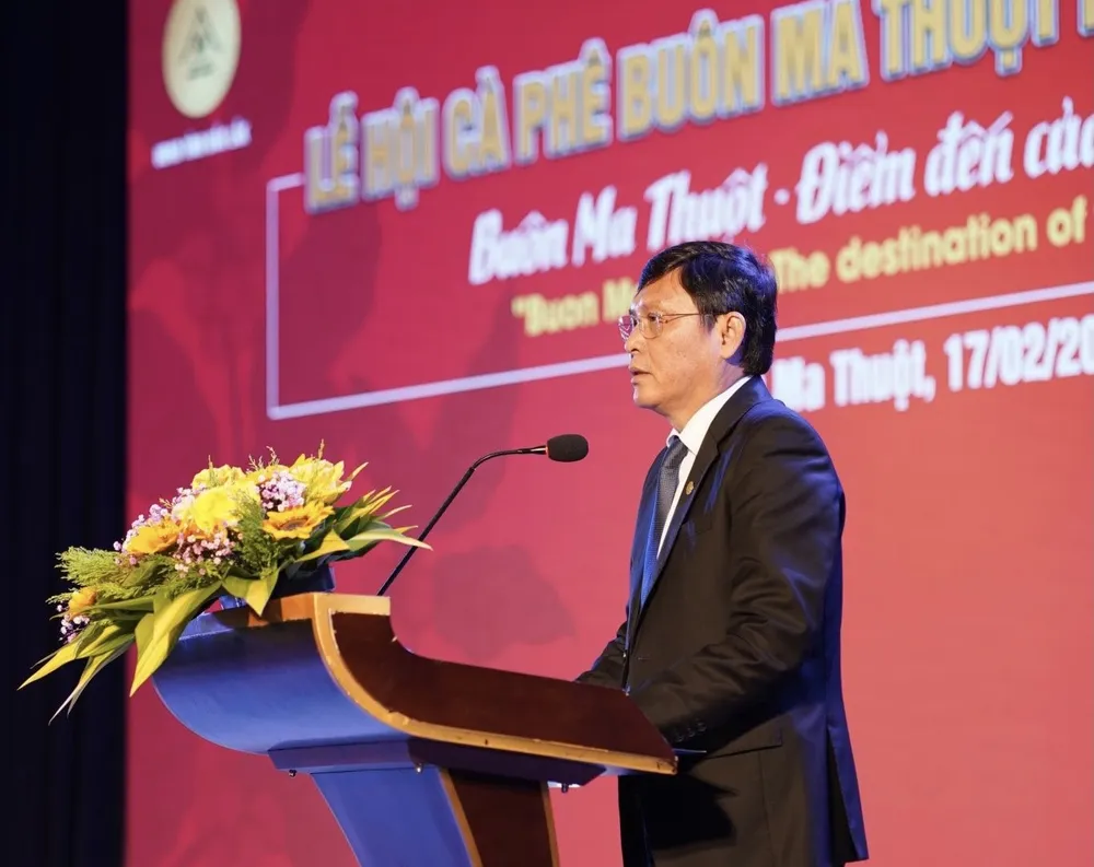 Ông Nguyễn Tuấn Hà phát biểu tại buổi họp báo