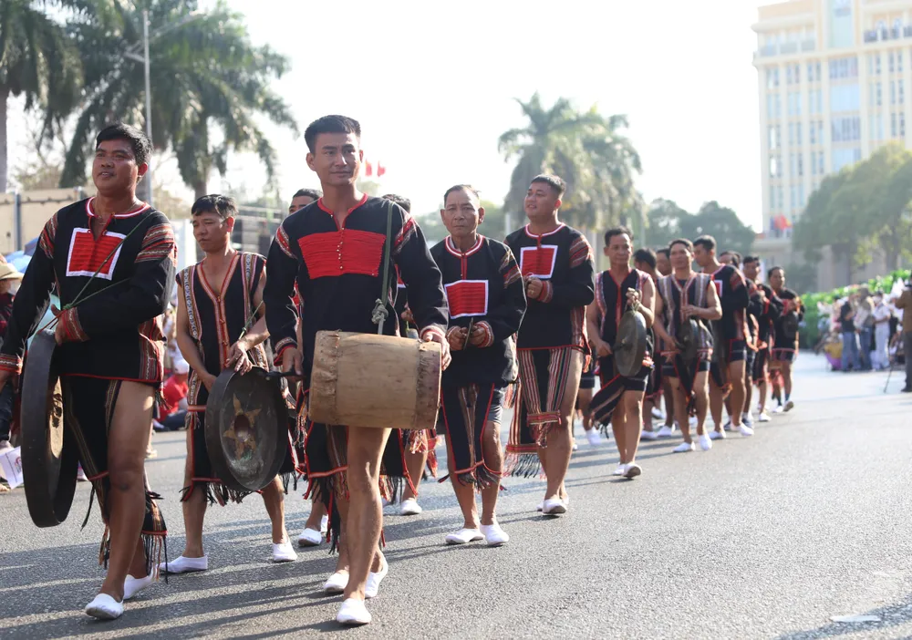 Tiết mục cồng chiêng của dân tộc Ê Đê