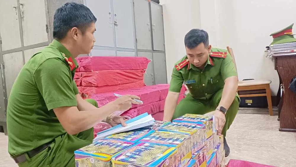 Số pháo nổ cơ quan công an thu giữ được trong vụ việc