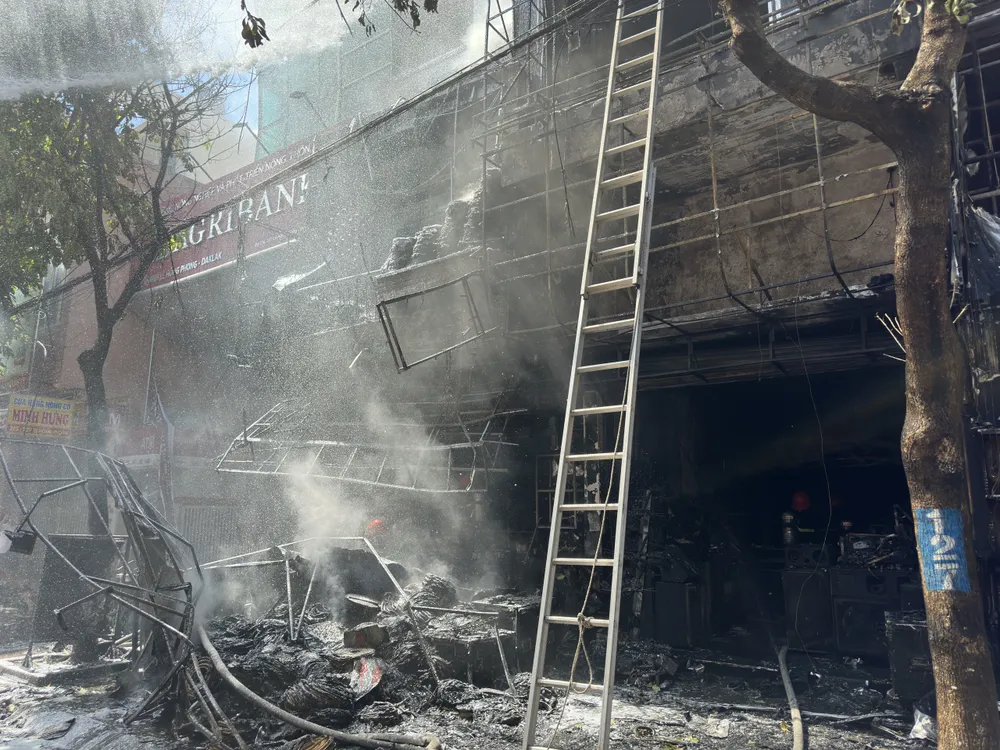 Nhiều tài sản của người dân bị thiêu rụi