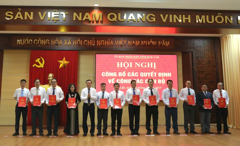 Đắk Lắk bổ nhiệm lãnh đạo 22 sở, ngành