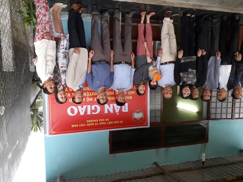 Bàn giao nhà Đại đoàn kết cho hộ nghèo tại xã Hòa Khương ảnh 1