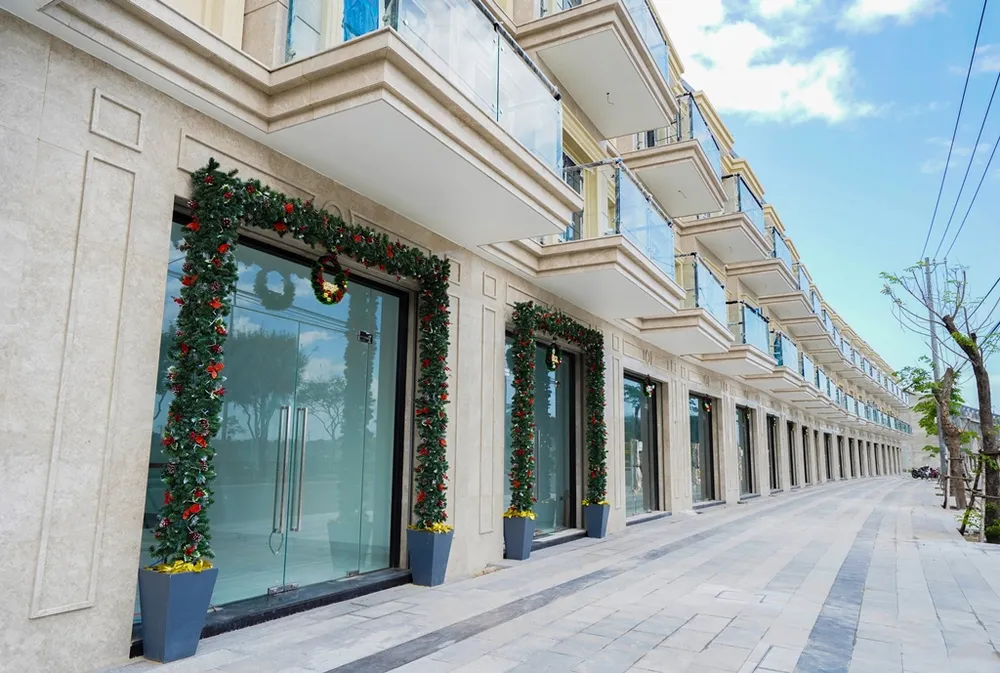 Liên tiếp đẩy nhanh tiến độ, Lakeside Infinity bàn giao nhà cho khách hàng đợt 2 ảnh 1