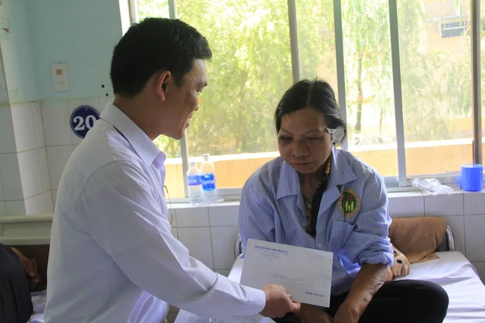 Cảnh sát giao thông không truy đuổi xe tải gây tai nạn ảnh 3