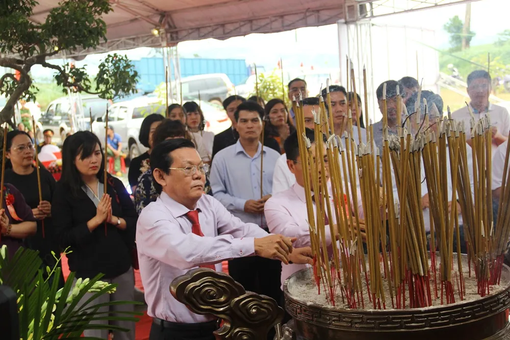 Khánh thành Đền tưởng niệm anh hùng liệt sĩ Trường Sơn  ảnh 3