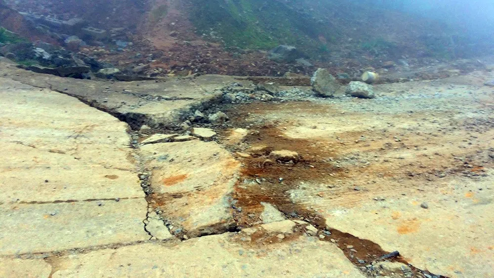 Đoạn đường gần 750 tỷ đồng tan nát sau 1 năm 3 tháng thông tuyến ảnh 6