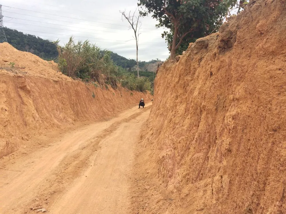 Truy tìm chủ gỗ cất giấu dưới lòng hồ thủy điện Sê San 3A ảnh 3