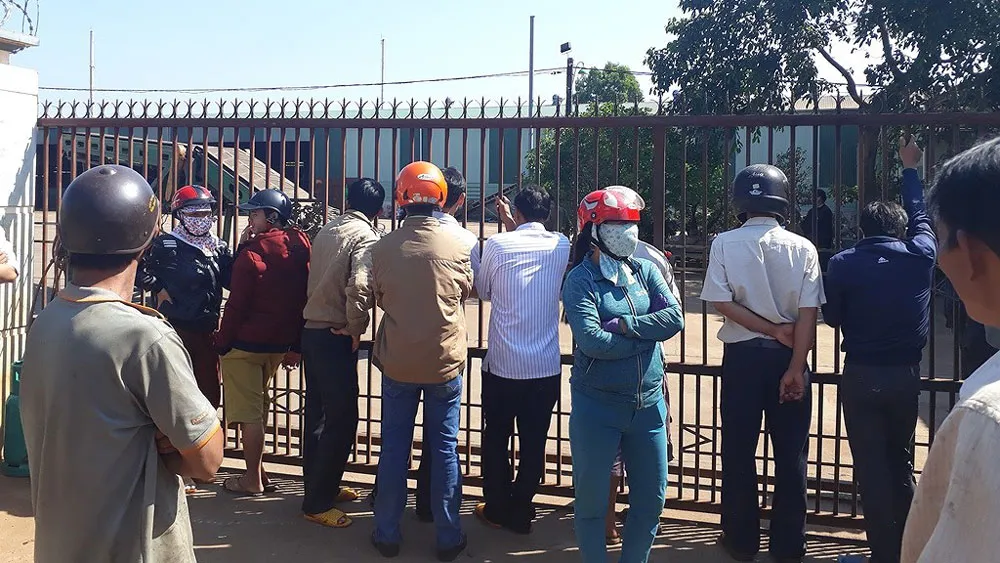 Đại lý thu mua cà phê nghi vỡ nợ, hàng trăm người hoang mang đi đòi ảnh 1