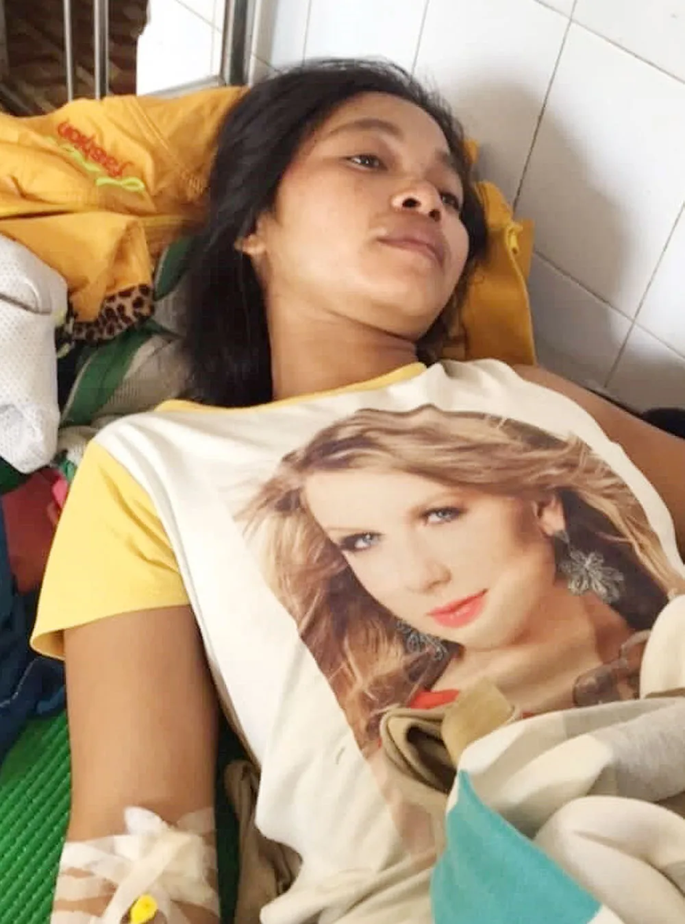 Hỗ trợ các nạn nhân trong vụ xe tải húc máy cày ảnh 1