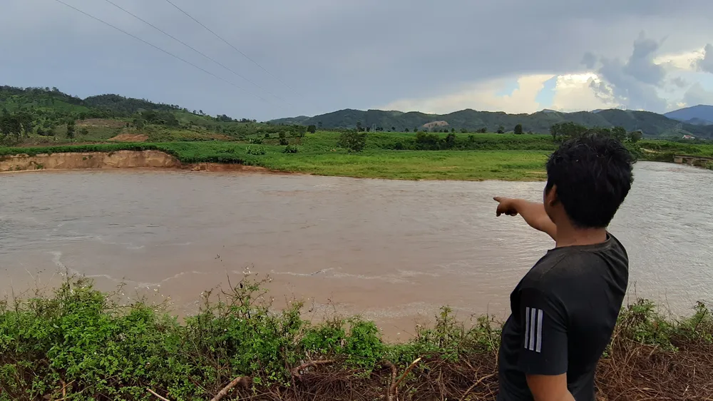 Doanh nghiệp khai thác cát ngoài phạm vi cấp phép  ảnh 2