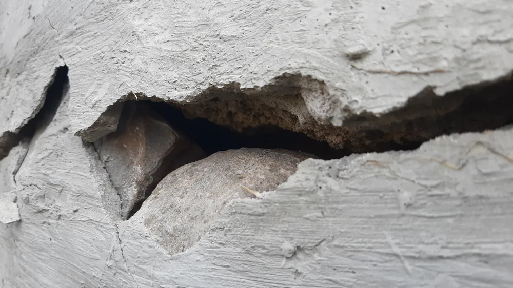 Trường hàng chục tỷ đồng mới sửa xong lại nứt toác  ảnh 3