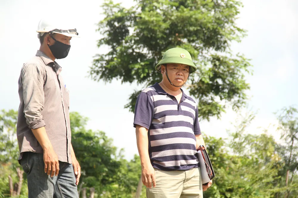 Kiểm tra công trình thủy lợi hơn trăm tỷ chưa bàn giao đã "nát" ảnh 4