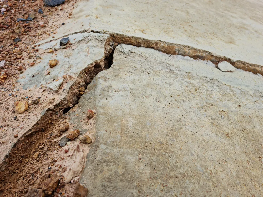 Yêu cầu khắc phục hư hỏng, sạt lở kênh chính thủy lợi Ia Mơr ảnh 5