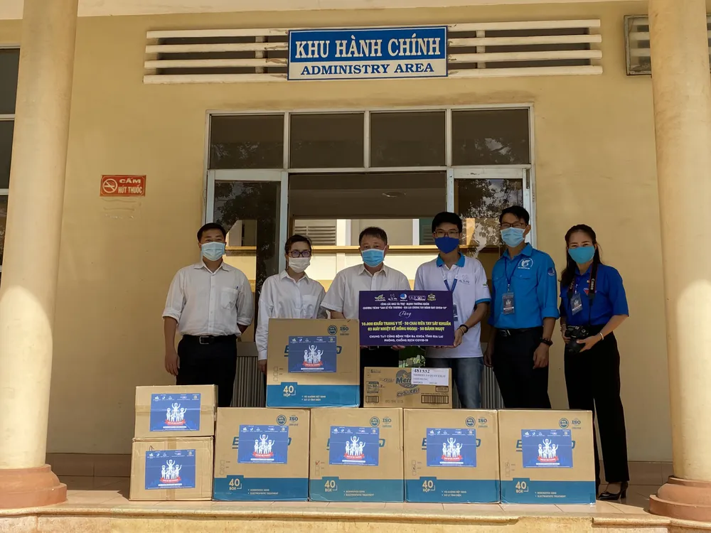 Gia Lai: Hỗ trợ vật dụng cho các đơn vị phòng, chống dịch Covid-19 ảnh 2