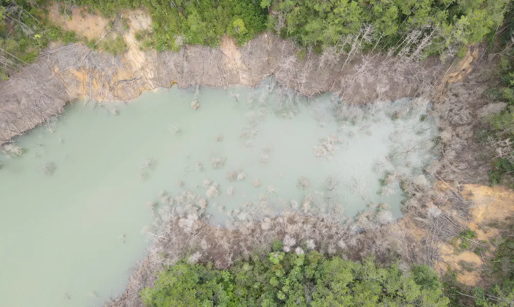 Vị trí Thủy điện Thượng Kon Tum tích nước làm chết rừng mà Báo SGGPO từng phản ánh. Ảnh: TRẦN HÓA Vị trí Thủy điện Thượng Kon Tum tích nước làm chết rừng mà Báo SGGPO từng phản ánh. Ảnh: TRẦN HÓA