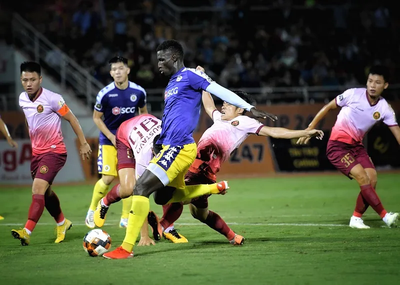 Hà Nội trở lại với chiến thắng dễ dàng trước CLB Sài Gòn ảnh 2