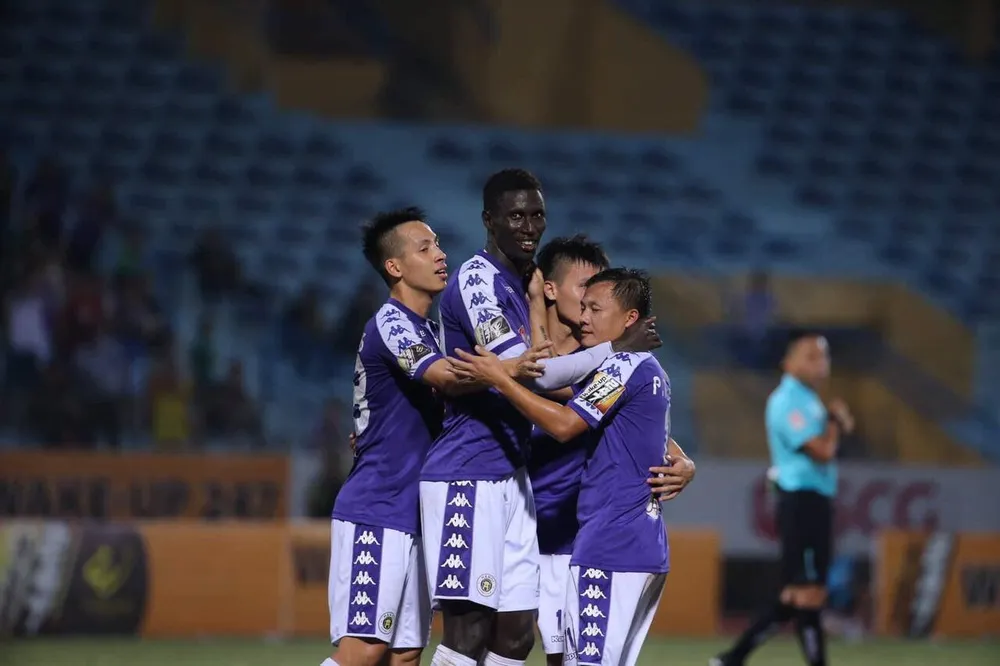 CLB Hà Nội giành chiến thắng "5 sao" trước Thanh Hóa ảnh 2