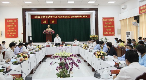 Strong propositions inquired for run-down apartment buildings in HCMC ảnh 1