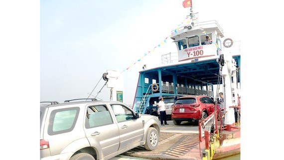 Low capacity, delayed bridges plague Mekong Delta traffic ảnh 1