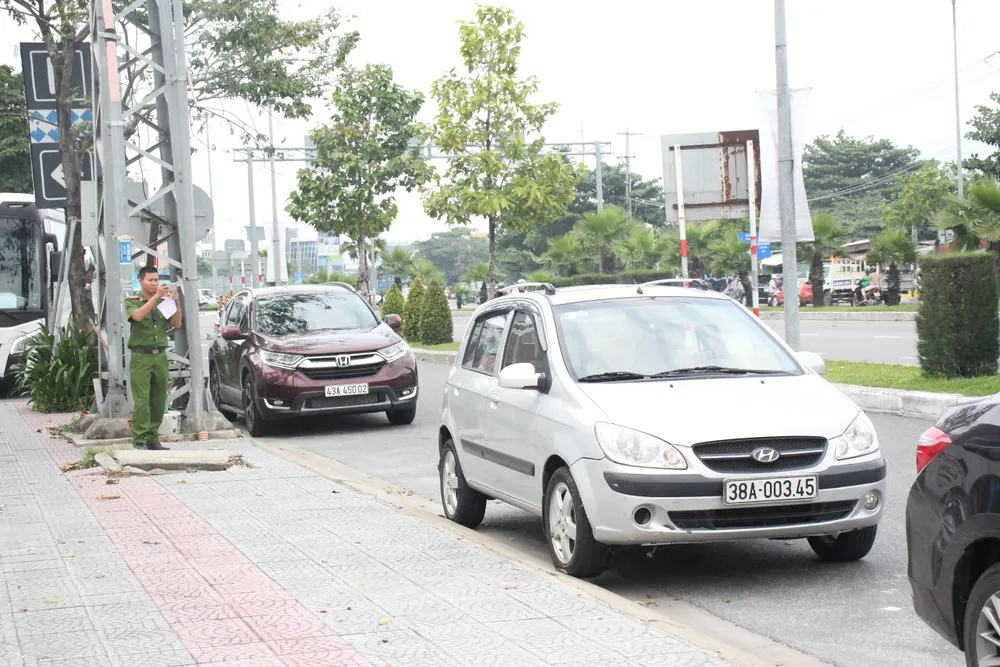 Đà Nẵng cấm dừng, đỗ trên tuyến đường Ngô Quyền, Ngũ Hành Sơn ảnh 1