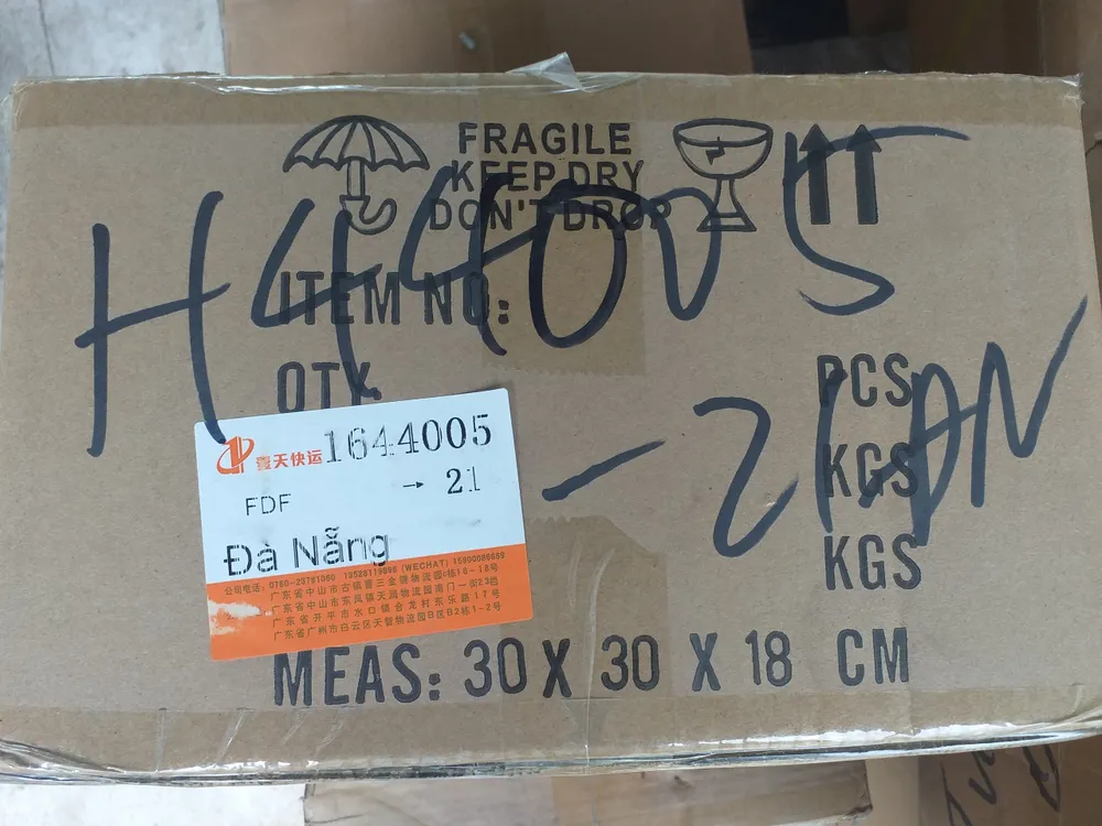 Tạm giữ 137 kiện hàng hóa có xuất xứ Trung Quốc ảnh 3