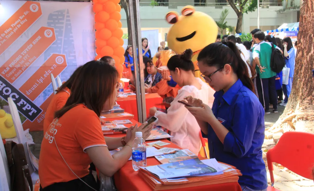 Đà Nẵng: Tư vấn tuyển sinh - hướng nghiệp 2020 ảnh 3