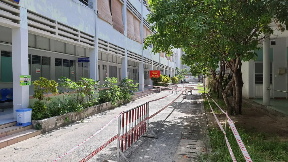 Người đàn ông 57 tuổi ở Đà Nẵng 3 lần dương tính SARS-CoV-2 có tiếp xúc nhiều người ảnh 3