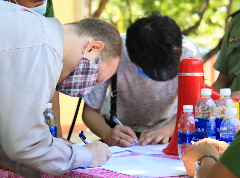 Gần 2.200 người nước ngoài được xét nghiệm Covid-19 tại quận Sơn Trà ảnh 3