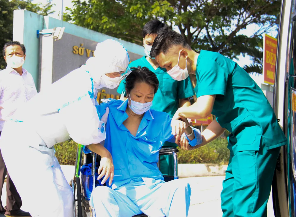 Ngày 26-8, Đà Nẵng cho xuất viện 34 bệnh nhân Covid-19 ảnh 14