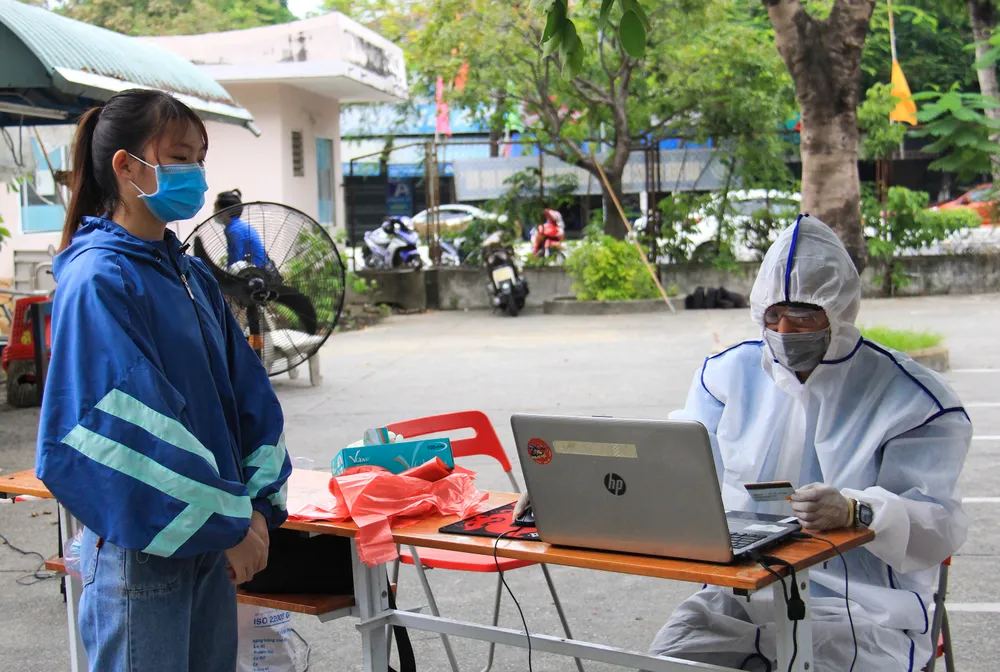 “Siêu thị sẻ chia 0 đồng” hỗ trợ sinh viên Đà Nẵng trong mùa Covid-19 ảnh 4