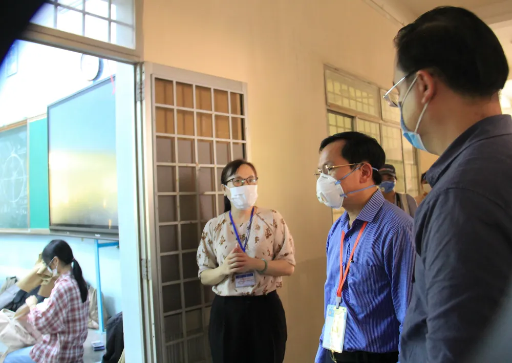 Đà Nẵng: Bộ GD-ĐT kiểm tra công tác tổ chức Kỳ thi tốt nghiệp THPT đợt 2 ảnh 8