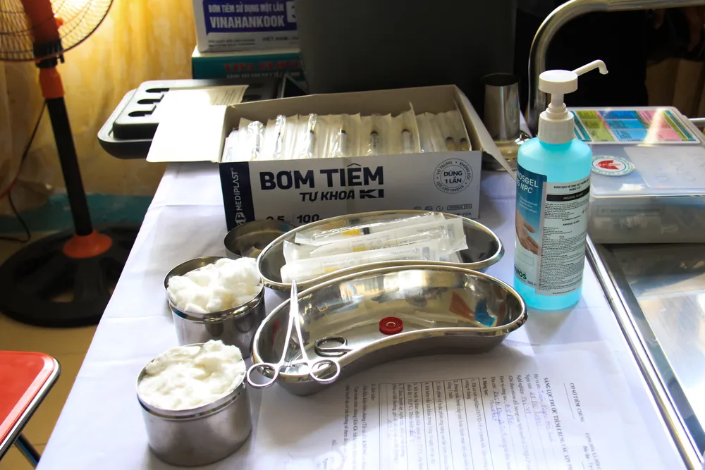 114 người được tiêm vaccine Covid-19 đầu tiên tại TP Đà Nẵng ảnh 8