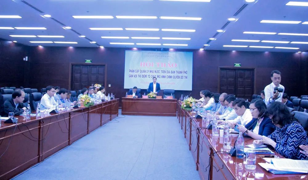 Xây dựng các văn bản quy phạm pháp luật quy định phân cấp quản lý trong giai đoạn mới ảnh 2