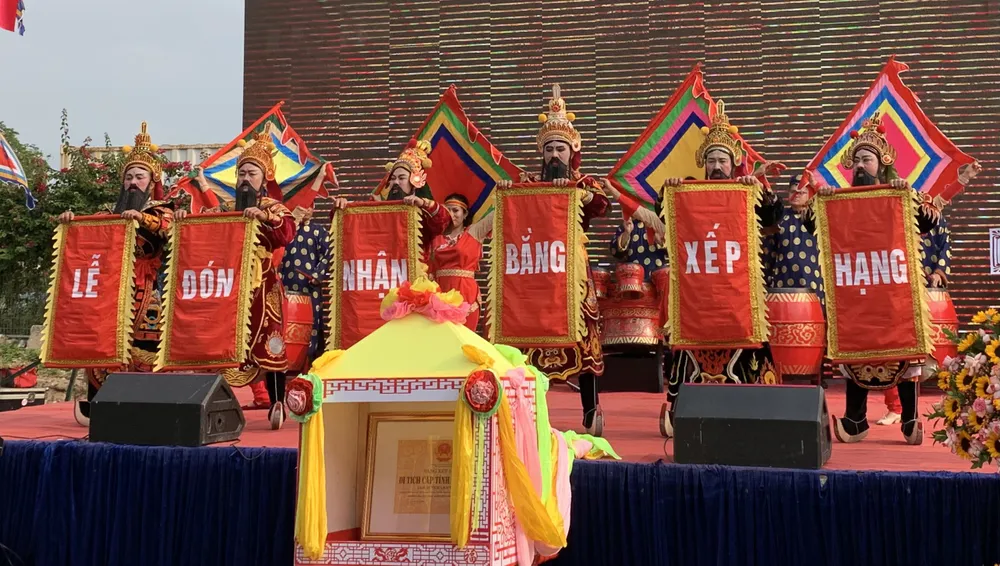 Cụm di tích lịch sử Nam Ô đón nhận bằng xếp hạng di tích cấp thành phố ảnh 1