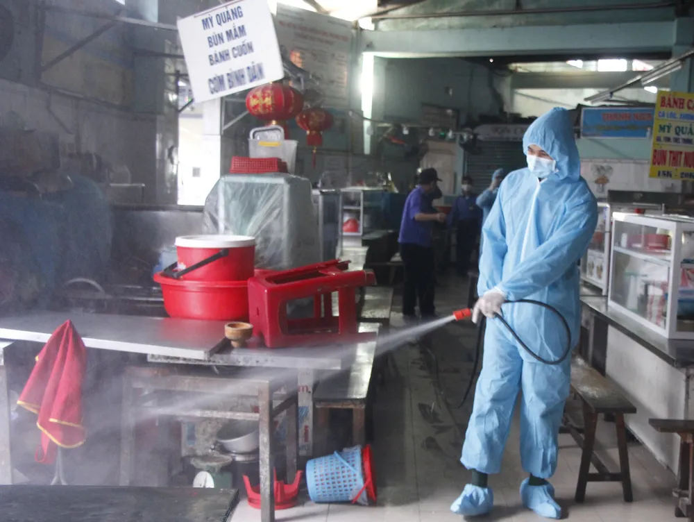 500 nhân viên làm việc tại các vũ trường, karaoke, spa, masage ở Đà Nẵng được xét nghiệm Covid-19 ảnh 5