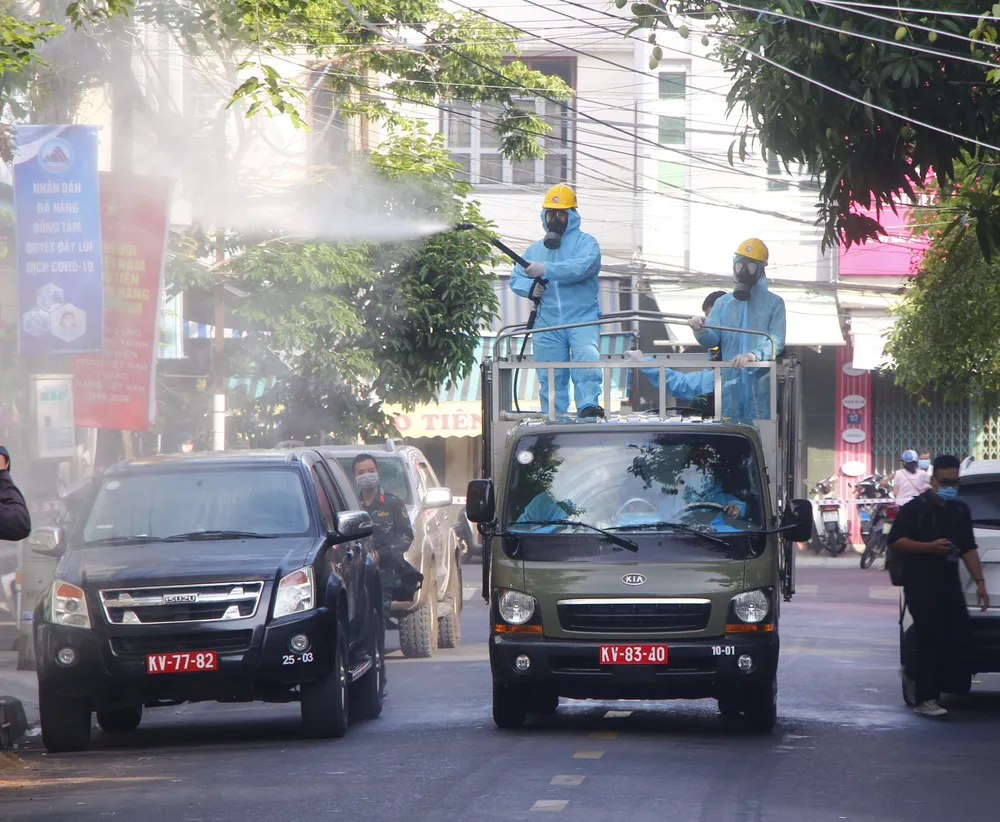 500 nhân viên làm việc tại các vũ trường, karaoke, spa, masage ở Đà Nẵng được xét nghiệm Covid-19 ảnh 6