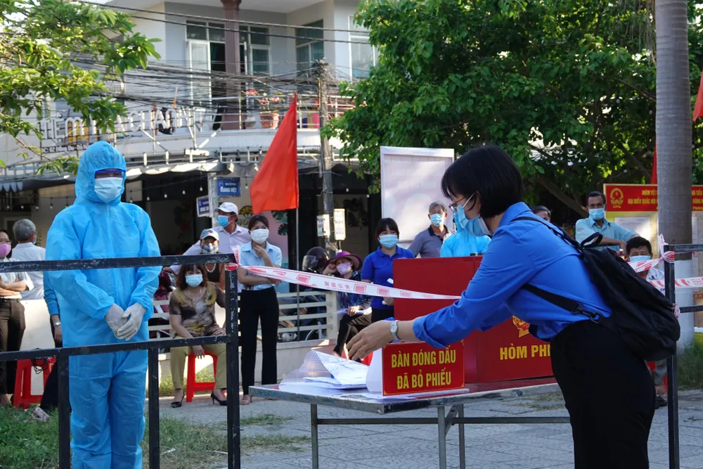 Đà Nẵng: Đảm bảo công tác bầu cử diễn ra an toàn, hiệu quả ảnh 10
