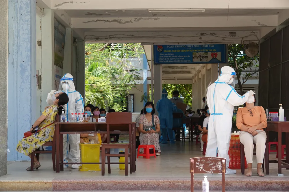 Đà Nẵng: 39 thí sinh thuộc diện F thi tốt nghiệp THPT năm 2021 tại Trường THPT Võ Chí Công ảnh 9