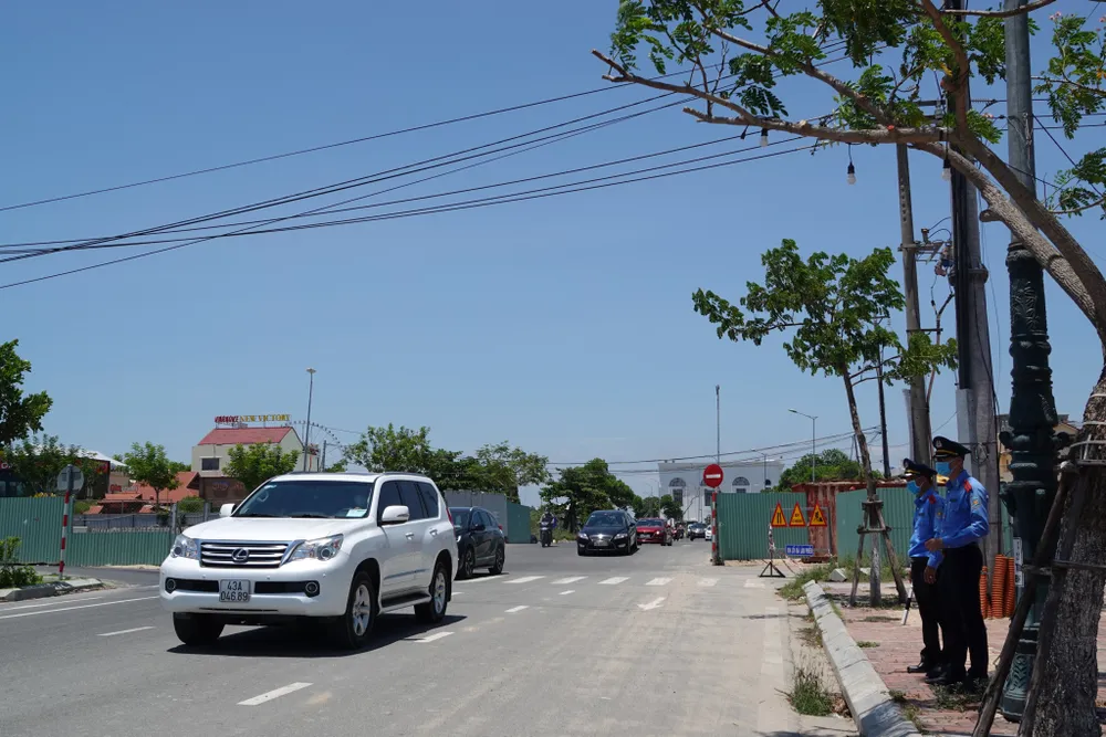 Đà Nẵng đưa cầu vượt nút giao thông phía Tây cầu Trần Thị Lý vào hoạt động ảnh 8