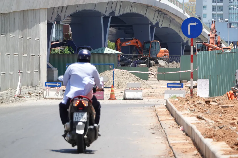 Đà Nẵng đưa cầu vượt nút giao thông phía Tây cầu Trần Thị Lý vào hoạt động ảnh 2