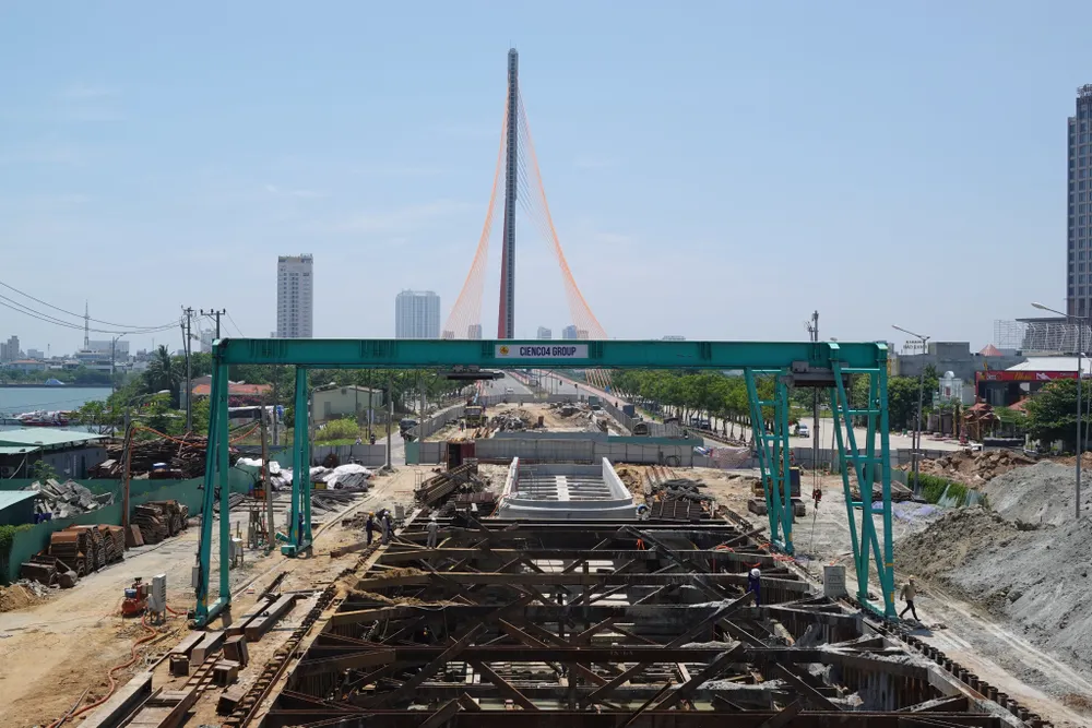 Đà Nẵng đưa cầu vượt nút giao thông phía Tây cầu Trần Thị Lý vào hoạt động ảnh 4