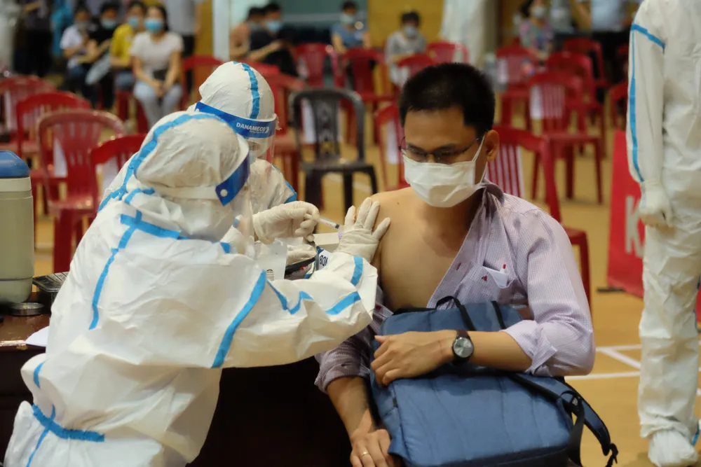 Đà Nẵng: Chỉ cần 2-3 tháng sẽ tiêm được 95% đối tượng trong diện tiêm nếu đủ nguồn vaccine ảnh 6