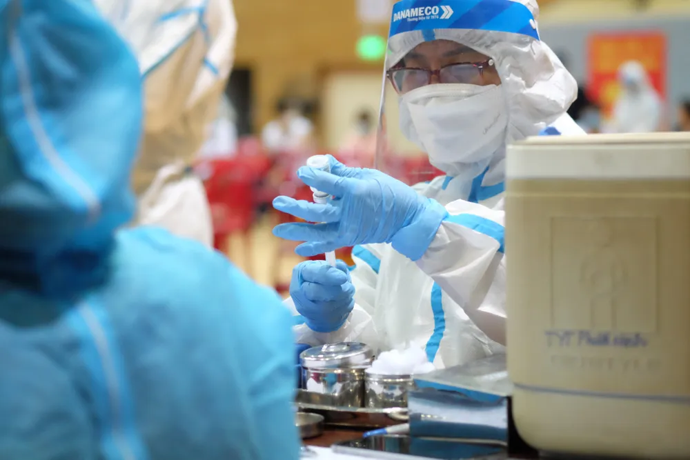 Đà Nẵng: Chỉ cần 2-3 tháng sẽ tiêm được 95% đối tượng trong diện tiêm nếu đủ nguồn vaccine ảnh 7