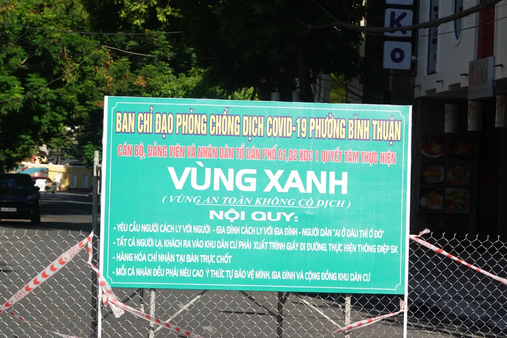 Công an Đà Nẵng lập 200 tổ tuần tra lưu động trong 7 ngày "ai ở đâu ở đó" ảnh 12